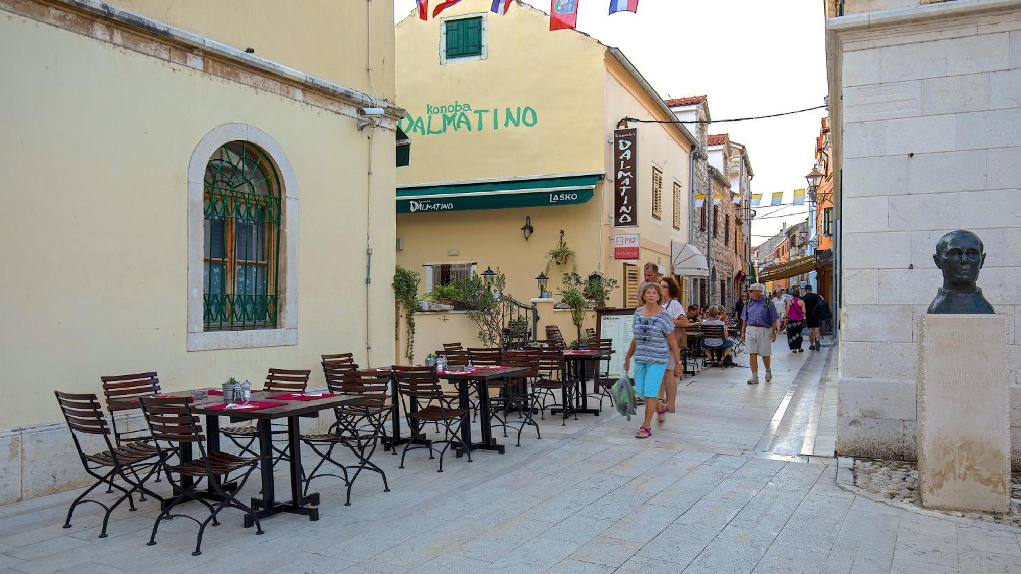 Hostel Scardona Skradin Exterior foto